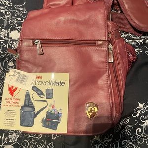 HEYS Genuine Leather travel utility bag crossbody